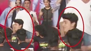 Shocking! Akshay Kumar Publicly KICKS A Dancer