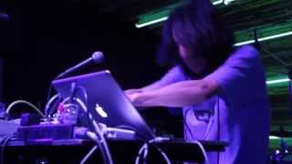 オオルタイチ『Beshaby』LIVE