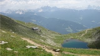 preview picture of video 'Brixen-Bressanone: Rifugio Rodella ,cima Monte del Pascolo e Plose'