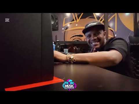 Kabza De Small - Ophansi Akawi ft Zawadi Yamungu 