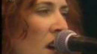 Sheryl Crow - Run,baby,run (live 1995)