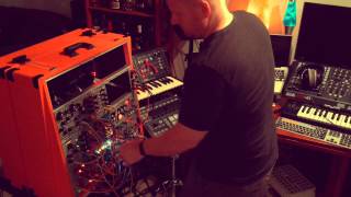 Modular Synth Beats with The Harvestman's Hertz Donut and Malgorithm