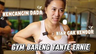 Download lagu Ngintip Tante Ernie Seharian Nge GYM Latihan Chest Biar Gak Kendor mp3 Download lagu Ngintip Tante Ernie Seharian Nge GYM Latihan Chest Biar Gak Kendor mp3