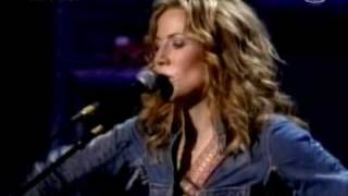 Sheryl Crow - Every Day Is a Winding Road - live - 2002 - lyrics