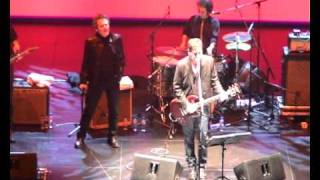 LAPIDO - MIGUEL RIOS : EN EL ÁNGULO MUERTO