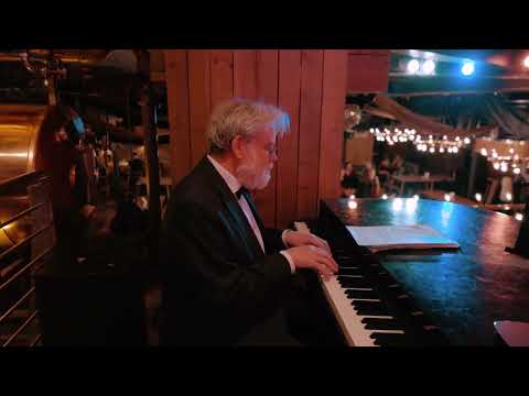 Comping for Konrad W