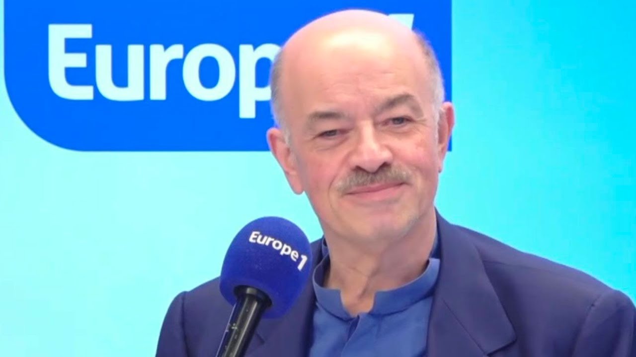 Immigration : "L’État s’est autodétruit", assure Alain Bauer