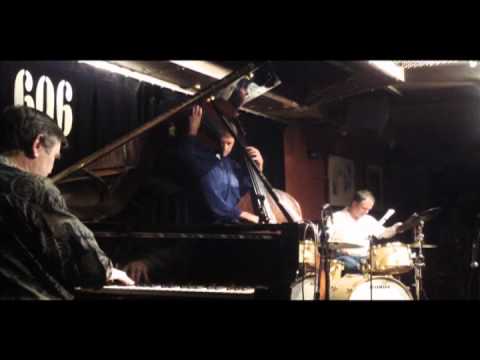 Tim Richards TRIO play 'Poinciana' live in London 2011