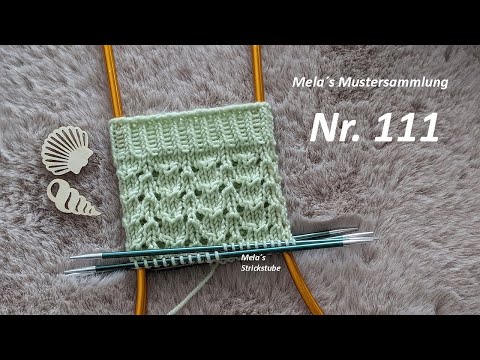 Sock pattern no. 111 - Knitting pattern in the round / knitting sock pattern 7 lace pattern