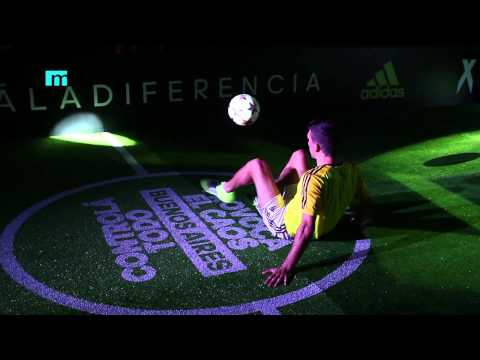 Charly Iacono, freestyle football junto a adidas Argentina