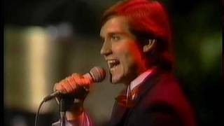 OTI 83 España - ¿Quien piensa en ti? - Gonzalo