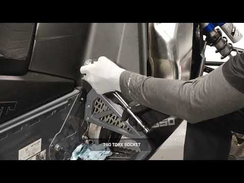 850 Switchback Assault 146 Chaincase Fluid Replacement - Polaris Snowmobiles