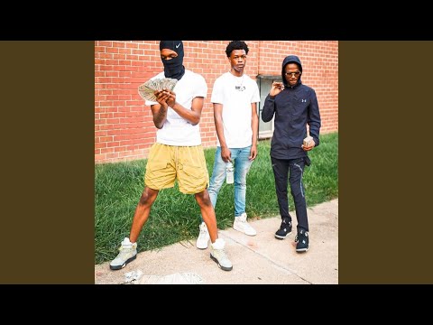 Fuck a Key (feat. LBG biscuit, Lor kev & DoubleO straps)