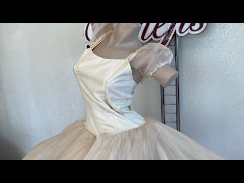 Soloist s costume P 0603 - video 2