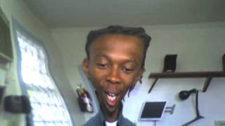 Gino at work, being bored!!!