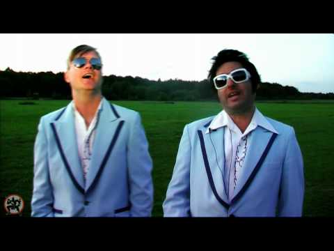 Me First And The Gimme Gimmes - Interview with Fat Mike and Spike // Tribal Area