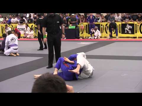 IBJJF Austin - Master 2, Purple, Middle Weight - Alex Henley - Round 1