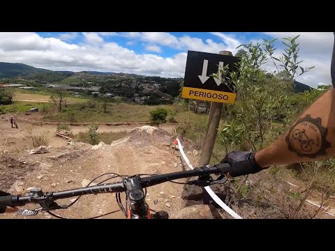 Testando a Nova Caloi Carbon FS em percurso MUITO técnico!