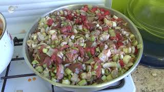 Кулинари от с. Райново показаха как се приготвя осмянка
