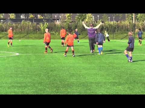 28 sept 2013 VV De Meern D4 - PVC D1 com 2-6 Op de lat, geen 3-3 maar 2-4