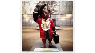 Paddington Bear at Paddington Station Comes Alive