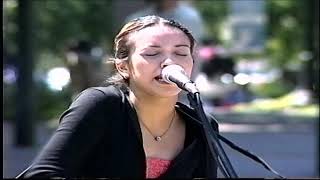 Emm Gryner: "Summerlong" (LIVE) September 1, 1998 at UC Berkeley, Berkeley, CA, USA