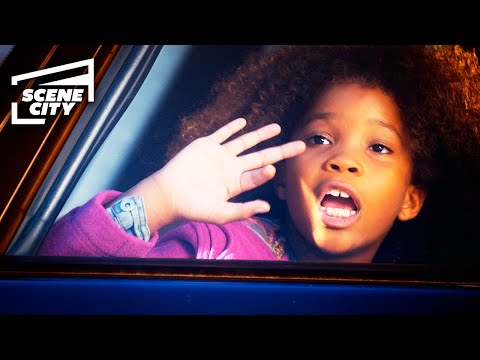 Saving Annie From the Fake Parents | Annie (Cameron Diaz, Quvenzhané Wallis, Jamie Foxx)