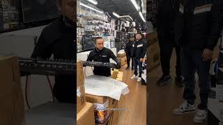 Download lagu new selfie light DJ light setup#dj_sound #lighting #trending #viral #sound #shorts mp3