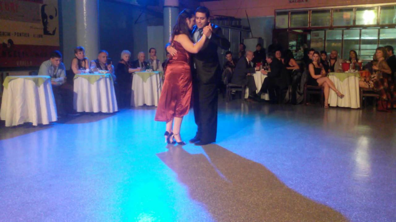 LAURA SASTRIA & CARLOS ESTIGARRIBIA BAILANDO "MI DOLOR TANGO"