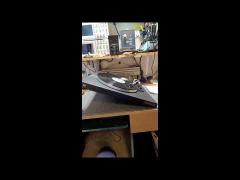 Can a Turntable Track Almost Sideways? Dual ULM Test!