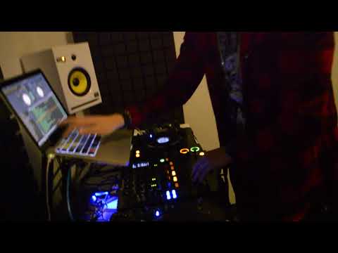 FunX DJ Battle 2018  ( DJ DVW AANMELDING 24 hits in 2min )