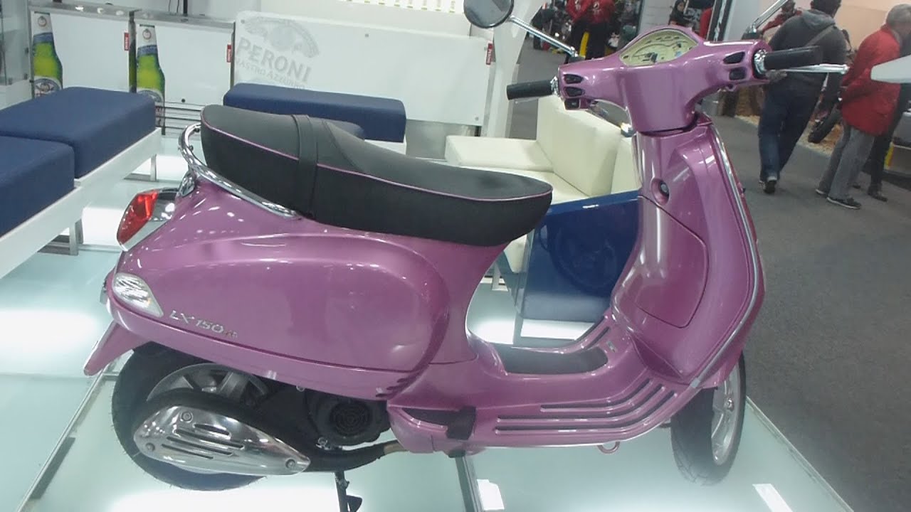 Vespa LX 150 2013 Auto Show Salón Automóvil Bogota 2012 FULL HD