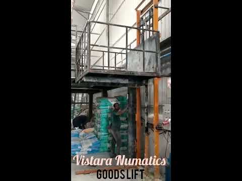 Hydraulic Goods Elevator