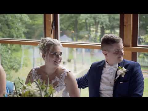 Kamča a Marťa 6.8.2022 svatba na Lovecké chatě