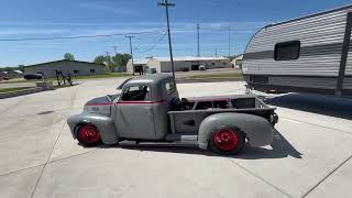 1950 Chevrolet Pickup Start Up & Driving