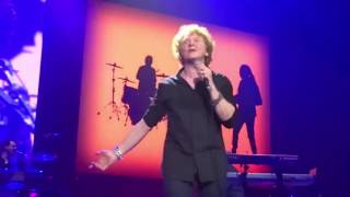 18 Shine On - Simply Red Live @ PalaLottomatica Roma 2015 11 14 [MultiCam]