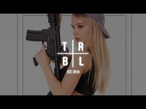 CryJaxx - Bad Bitches (feat. Dubskie)