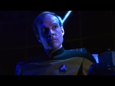 Lt. Barclay takes over the Enterprise | Star Trek: The Next Generation | The Nth Degree | S4E19