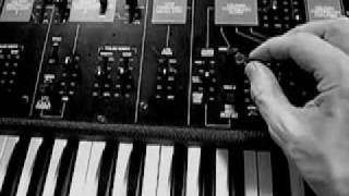 Video thumbnail for Ellende: ARP Solus by Ellende