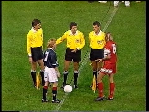 1991/92 - Switzerland v Scotland (Euro 92 Qualifier - 11.9.91)