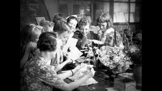 1942-43: The Squadronaires - \