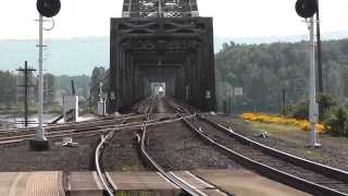 preview picture of video 'Columbia River Railroad Bridge @ Vancouver, WA. BNSF Light Power.'