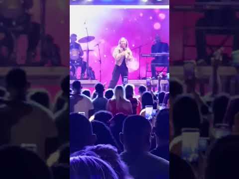 Bruna karla em Jocamarques Piauí dia do evangelico 