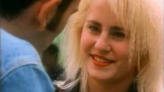 Skankin' Pickle - I'm In Love With A Girl Named Spike