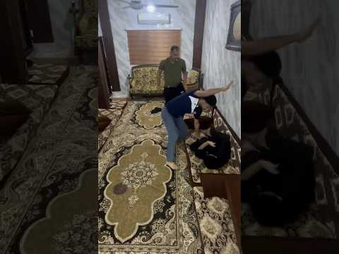 أقوى مقلب (الشحادة بالبيت)😱💔فجأة دخلت وصار أكشن وطلع صاحبي الخائن!! 😭💀