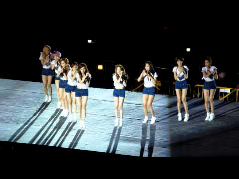 231112 SMTown SG - SNSD Gee