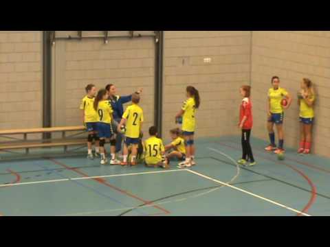 Internos D2 - United breda D1 (11-12-2016) groepsoverleg