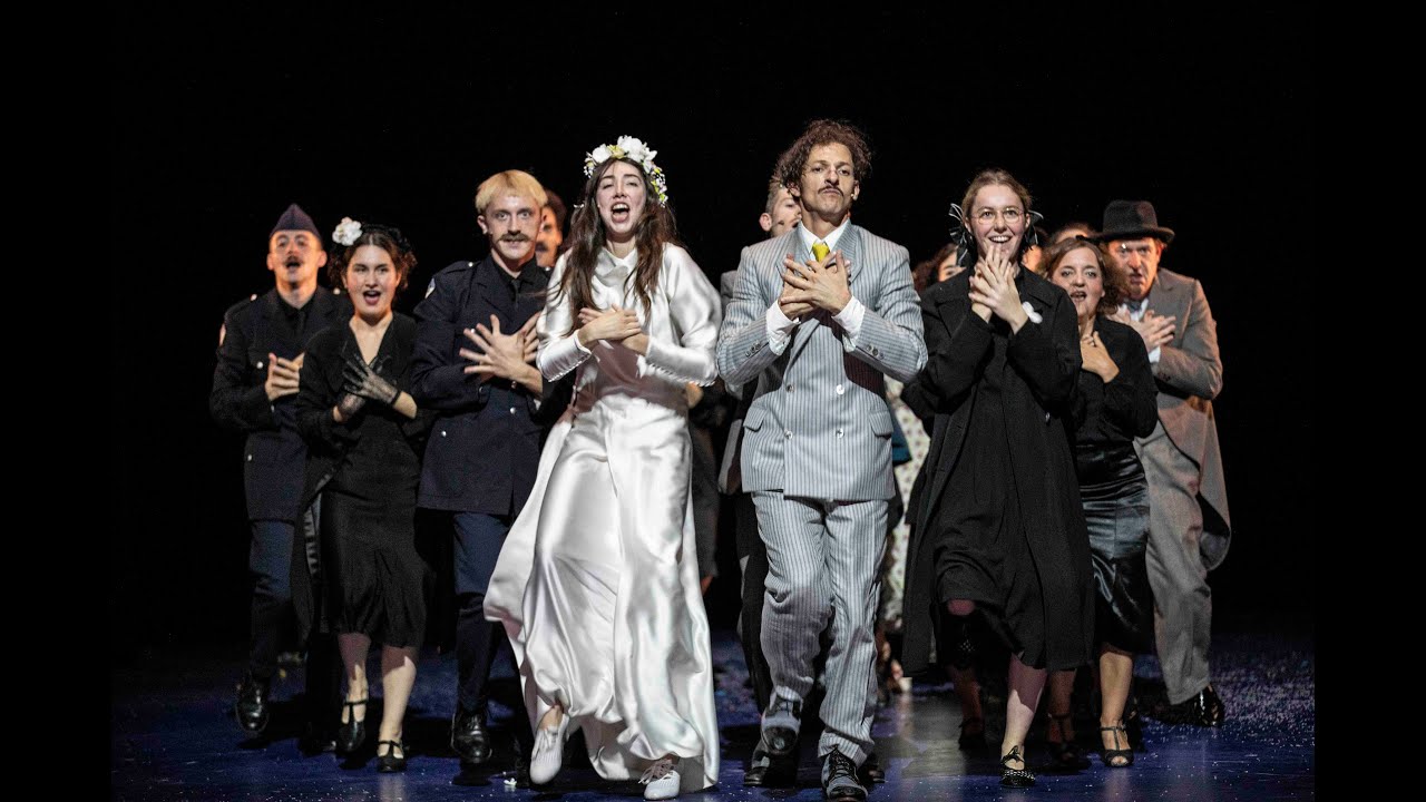 Miniature de la vidéo Porte Saint-Martin | Un chapeau de paille d'Italie [2023] du film Un chapeau de paille d'Italie