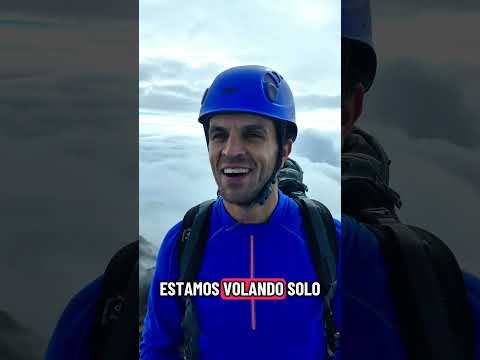 Una expedición gemano-ecuatoriana llegando a la cumbre del Volcán Chiles #tulcan #carchi