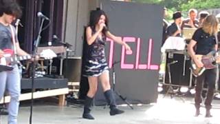 Selena Gomez  - I Don&#39;t Miss You At All - Live at Six Flags St. Louis 8/22/2010